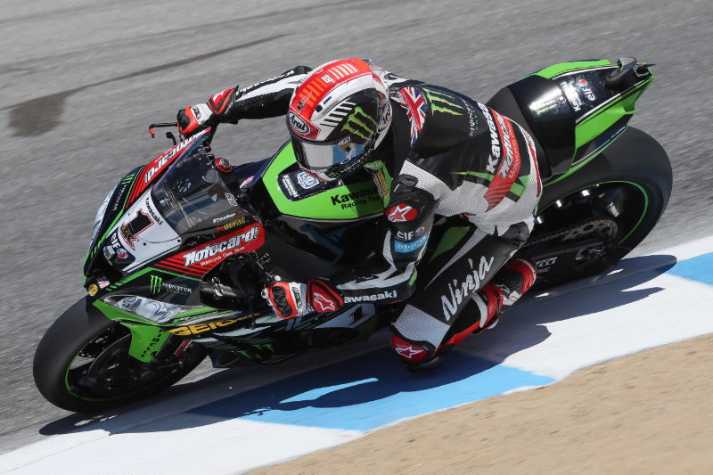 Davies wins Laguna Seca opener